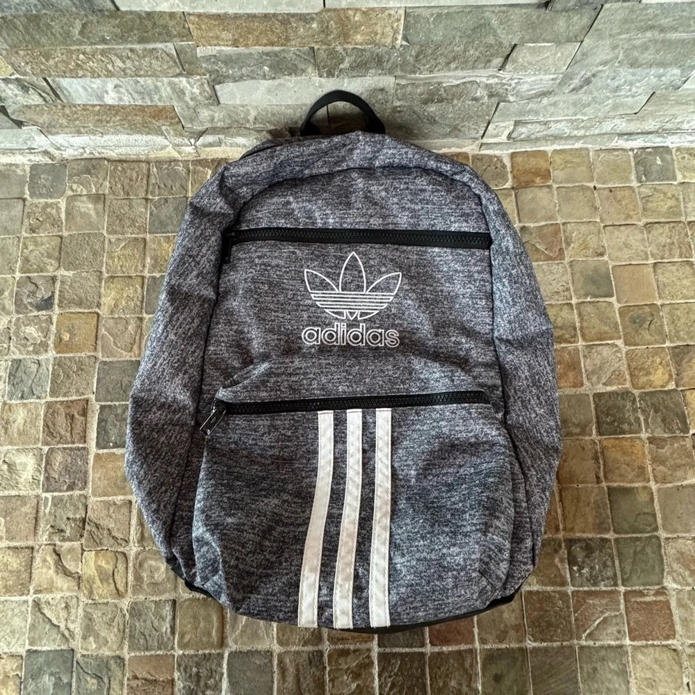 Adidas Heathered Gray Men's Backpack - Picture 3 of 10